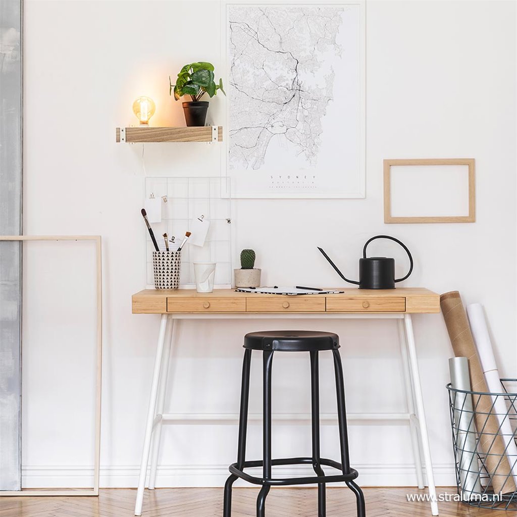 Decoratieve wandlamp houten plank met snoer