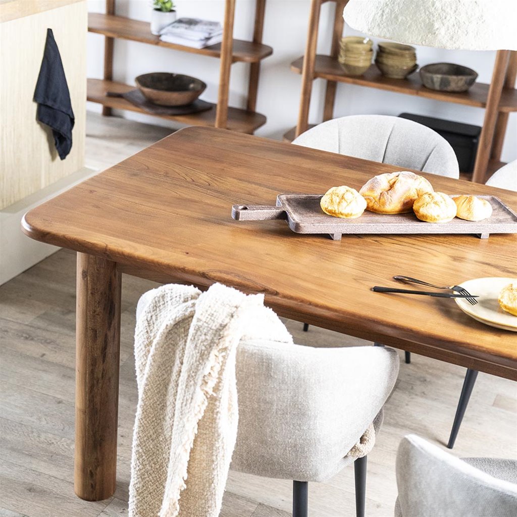 Acacia houten eettafel met afgeronde hoeken
