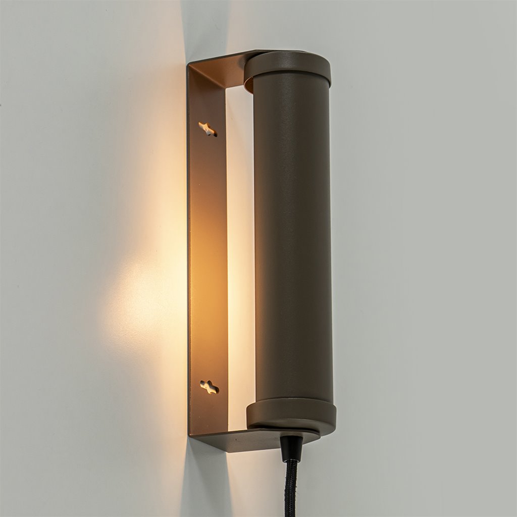 Wandlamp mat bruin met draaibare kap