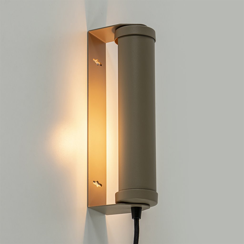 Wandlamp mat zand E14 met snoer