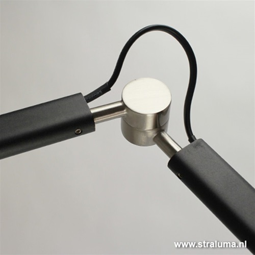 Verstelbare wandlamp zwart-staal modern