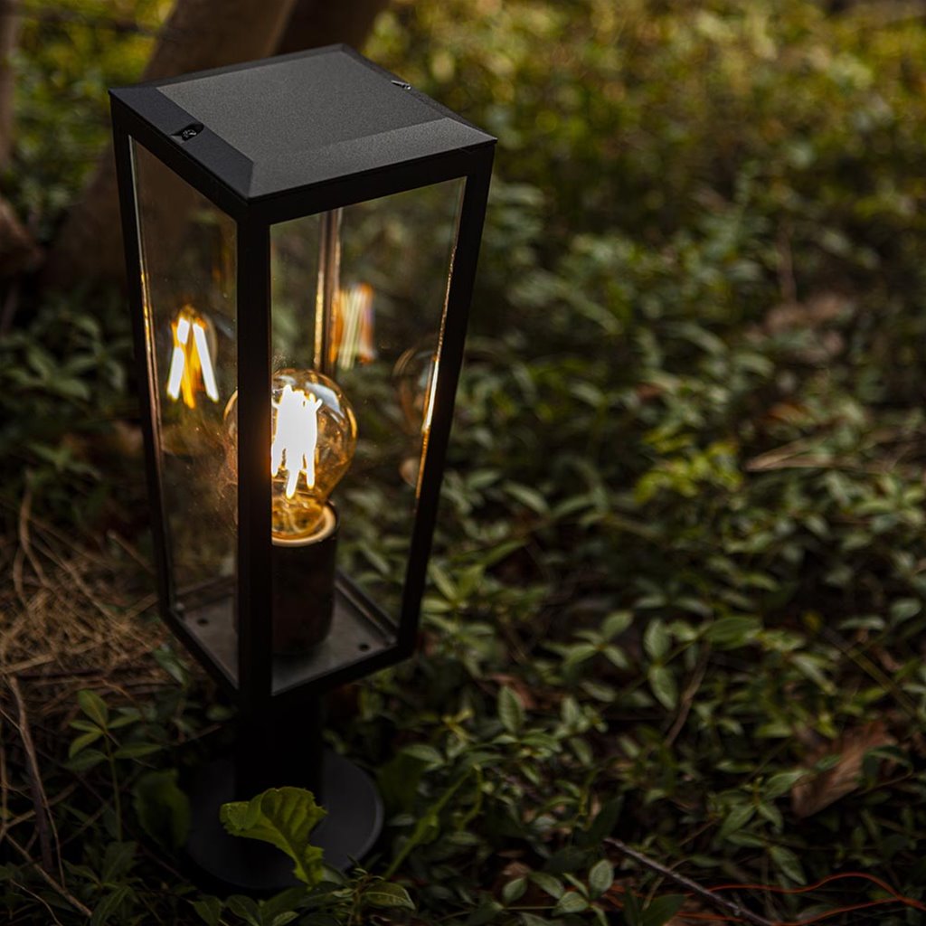 Buitenlamp lantaarn op zwart met helder | Straluma
