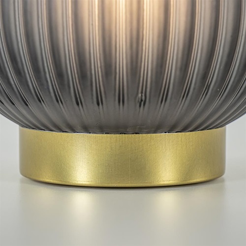 Grote tafellamp Tajera op batterij mat grijs/goud L&L