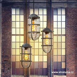 Betonlook hanglamp met drie lampen rond