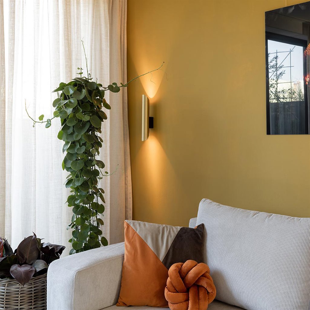 Chique wandlamp solid brass met zwart up+down