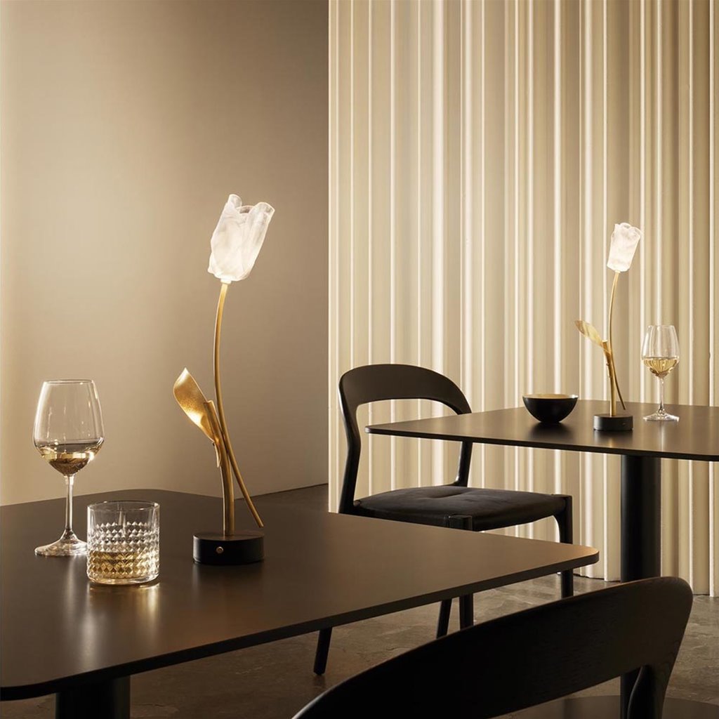 Decoratieve LED tafellamp Tullip zwart/goud dimbaar